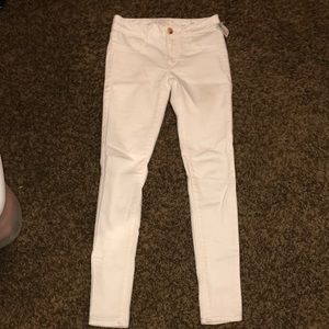 white jeggings